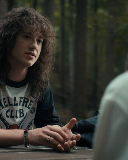 Est-ce que le Stranger Things le titre de la première de la saison 5 fait-il allusion au retour d'Eddie? - 56