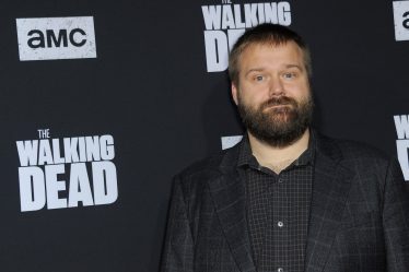 Le créateur de The Walking Dead, Robert Kirkman, poursuit à nouveau AMC en justice - 9