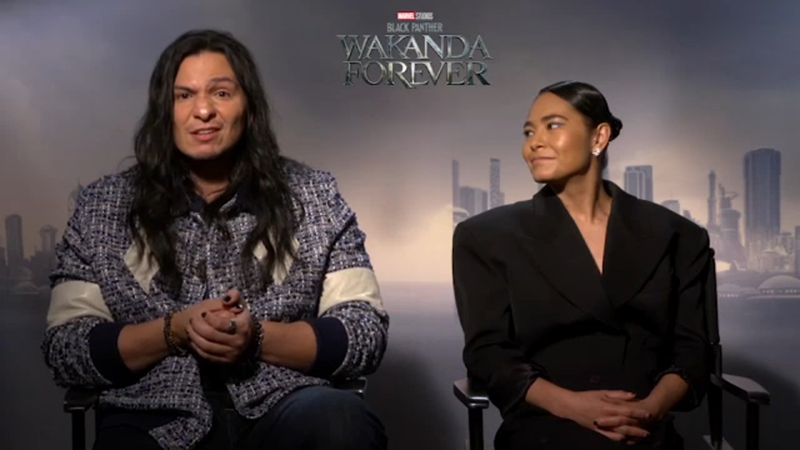 Les acteurs latinos de "Black Panther : Wakanda Forever" de Marvel expliquent le pouvoir de la représentation 2 Les acteurs latinos de "Black Panther : Wakanda Forever" de Marvel expliquent le pouvoir de la représentation - 1