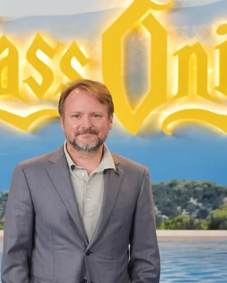 Rian Johnson explique comment "Star Wars" a changé depuis "Les Derniers Jedi". 38 Rian Johnson explique comment "Star Wars" a changé depuis "Les Derniers Jedi". - 37