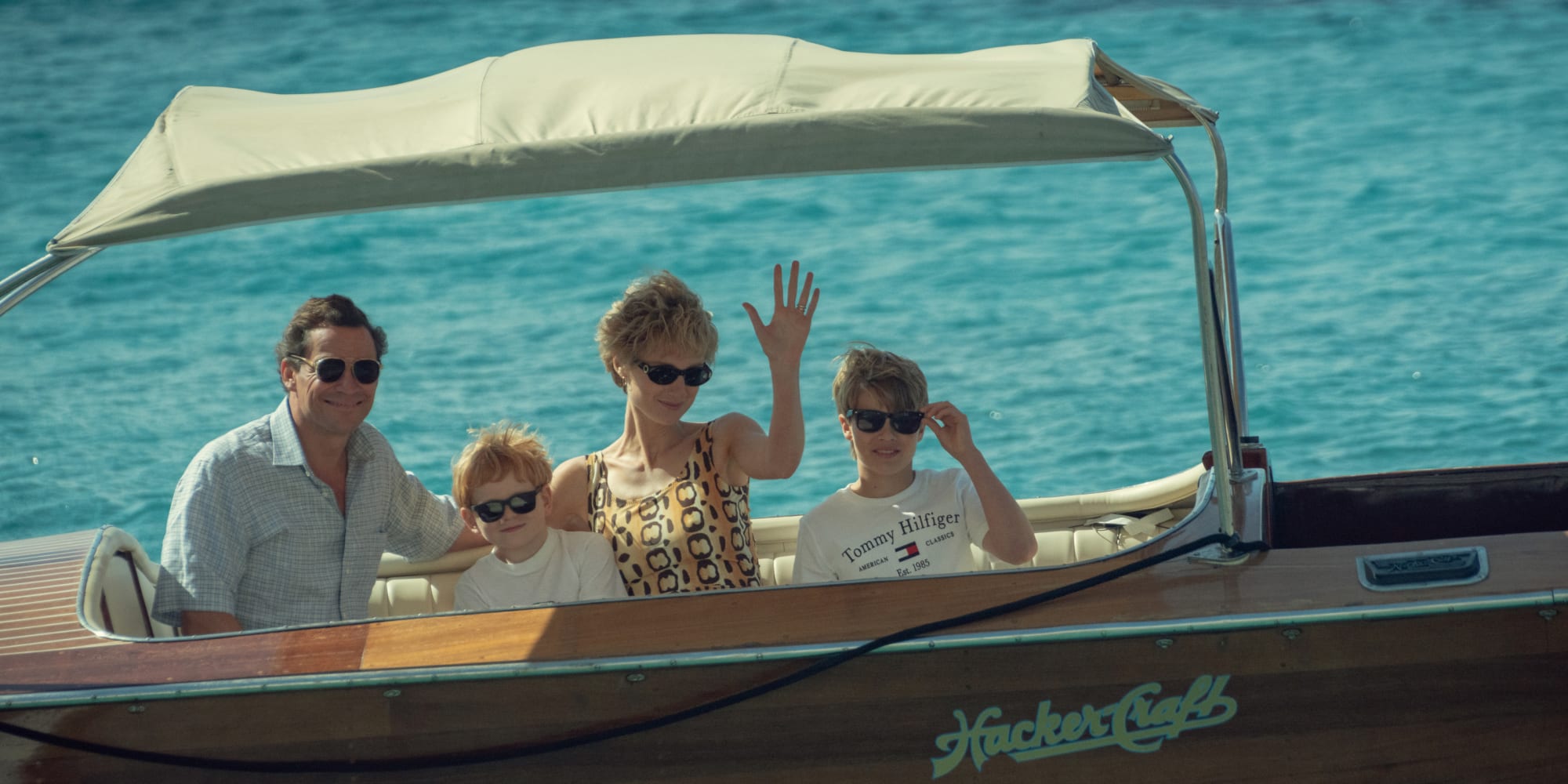 The Crown Guide des parents de la saison 5 : La nouvelle saison est-elle appropriée pour les enfants ? 2 The Crown Guide des parents de la saison 5 : La nouvelle saison est-elle appropriée pour les enfants ? - 1