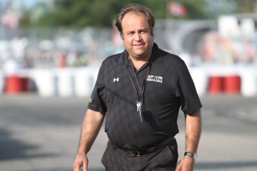 Trois rivières | Positionner le sport automobile comme une mobilité durable › - 6