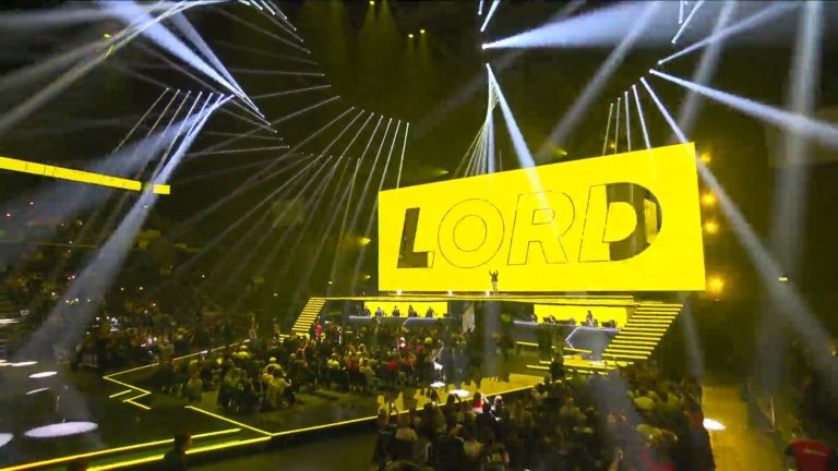 Même Nicklas Bendtner n'a pas pu sauver l'équipe du Danemark lors du showmatch BLAST Premier Fall 2 Même Nicklas Bendtner n'a pas pu sauver l'équipe du Danemark lors du showmatch BLAST Premier Fall - 1