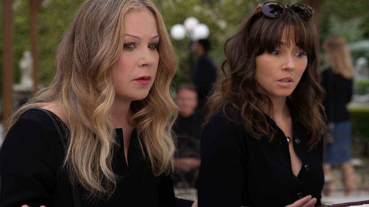 "Dead To Me" ne reviendra pas pour la saison 4 mais il y a de bonnes nouvelles 2 "Dead To Me" ne reviendra pas pour la saison 4 mais il y a de bonnes nouvelles - 1