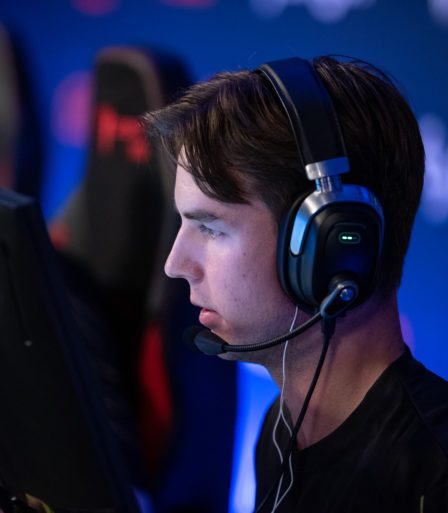 Pourquoi dev1ce ne joue-t-il pas à CS:GO, et quand sera-t-il de retour ? 6 Pourquoi dev1ce ne joue-t-il pas à CS:GO, et quand sera-t-il de retour ? - 5