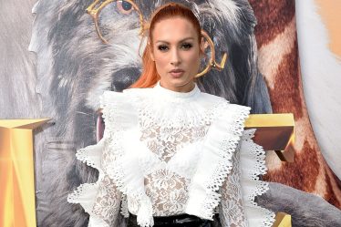 Rumeurs WWE : Becky Lynch a impressionné les dirigeants de Marvel lors du tournage d'une scène pour un film - 9
