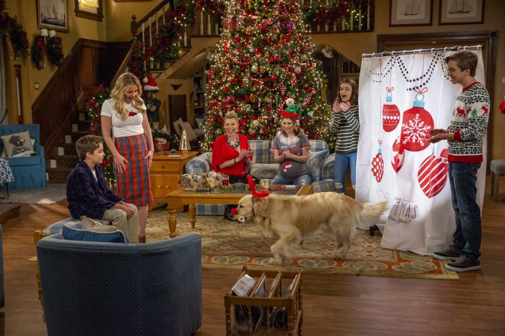 Plus de 120 épisodes télévisés de Noël sur Netflix 7 Fuller House