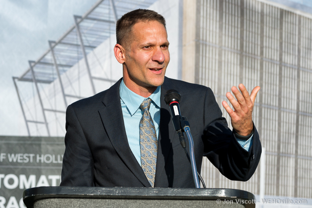 John D'Amico a tracé une nouvelle voie pour WeHo - WEHOville 6 John D'Amico a tracé une nouvelle voie pour WeHo - WEHOville - 5