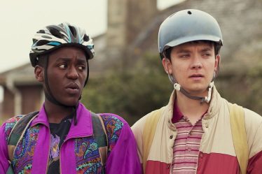 Sex EducationAsa Butterfield parle des changements de la saison 4 - 5