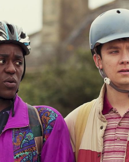 Sex EducationAsa Butterfield parle des changements de la saison 4 - 150