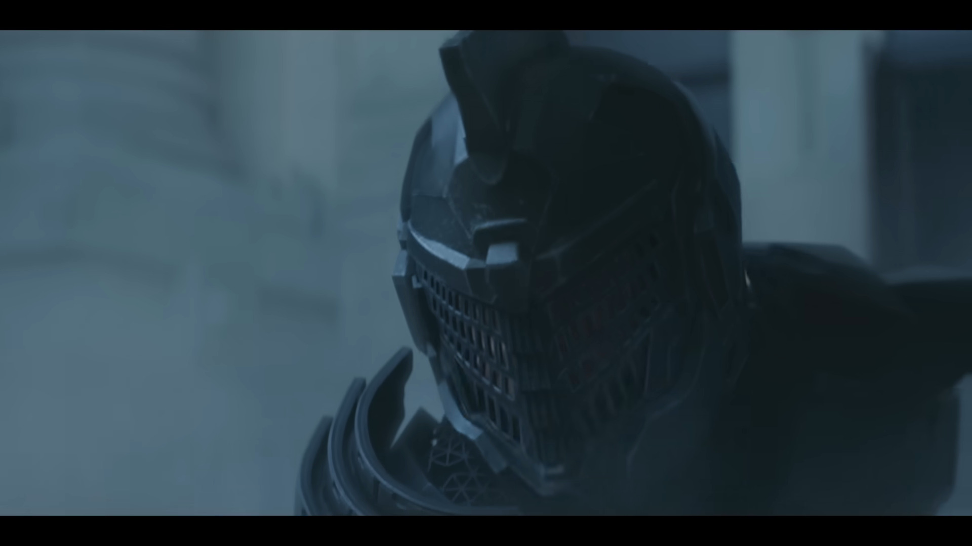 Un chevalier noir s'arme dans Knights of the Zodiac (2023), Toei Animation via YouTube