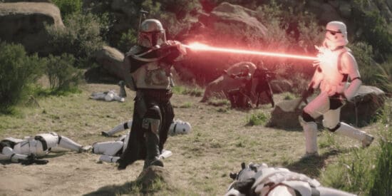 Faites revenir le "vieux Boba Fett" - Un acteur exprime son espoir de voir revenir le chasseur de primes "Bada**". 7 Boba Fett tirant sur un stormtrooper