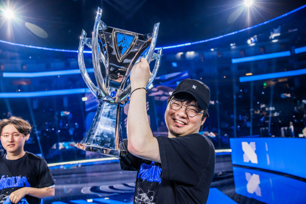 Les stars de League of Legends avec le plus de championnats du monde 12 Les stars de League of Legends avec le plus de championnats du monde - 11