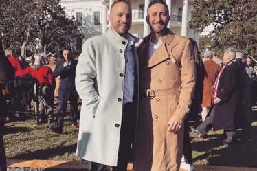 TJ House se rend à la Maison Blanche après ses fiançailles - 9