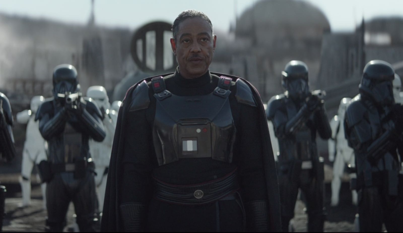 Saison 4 de The Mandalorian : date de sortie, casting et plus ! 4 Giancarlo Esposito