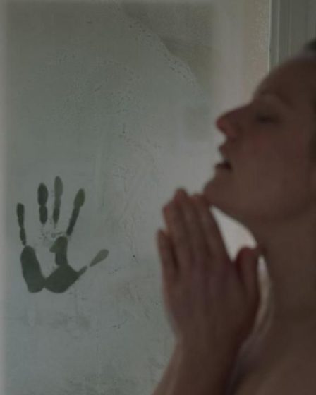 Jason Blum et James Wan commentent la suite de l'Homme Invisible 53 Jason Blum et James Wan commentent la suite de l'Homme Invisible - 52