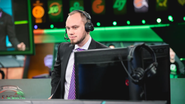 L'un des casters les plus emblématiques de League esports dit au revoir à la diffusion en 2023 2 L'un des casters les plus emblématiques de League esports dit au revoir à la diffusion en 2023 - 1