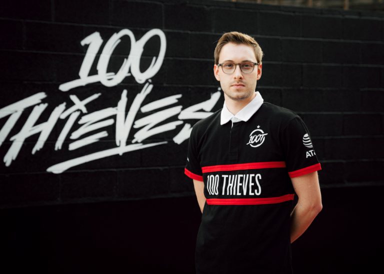 Comment le nouveau look de 100 Thieves se comparera-t-il à la concurrence en 2023 ? 2 Comment le nouveau look de 100 Thieves se comparera-t-il à la concurrence en 2023 ? - 1