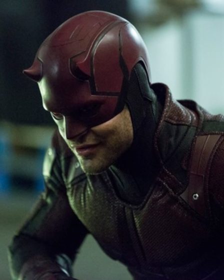 Charlie Cox s'attend à ce que la nouvelle série Daredevil soit "sombre", mais pas aussi gore. 52 Charlie Cox s'attend à ce que la nouvelle série Daredevil soit "sombre", mais pas aussi gore. - 51