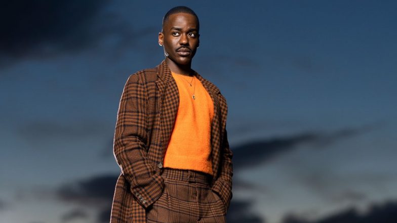 Doctor Who : Ncuti Gatwa est élégant dans le premier aperçu de son interprétation du "Docteur" (View Pic) | 📺 LatestLY 2 Doctor Who : Ncuti Gatwa est élégant dans le premier aperçu de son interprétation du "Docteur" (View Pic) | 📺 LatestLY - 1