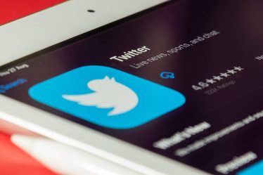 Elon Musk a embauché un pirate de la PS3 pour "réparer" l'abandon de Twitter - 8