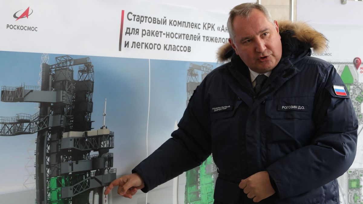 L'ex-chef de Roskosmos, blessé dans le bombardement de l'Ukraine, a été opéré : rapport 2 L'ex-chef de Roskosmos, blessé dans le bombardement de l'Ukraine, a été opéré : rapport - 1