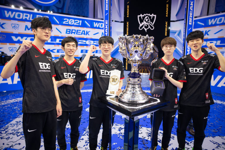 Une superstar mid laner et MVP des finales mondiales a rejoint LNG Esports pour 2023 2 Une superstar mid laner et MVP des finales mondiales a rejoint LNG Esports pour 2023 - 1