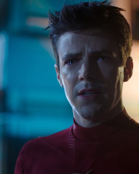 La dernière saison de The Flash aura un crossover avec Supergirl. 103 La dernière saison de The Flash aura un crossover avec Supergirl. - 102