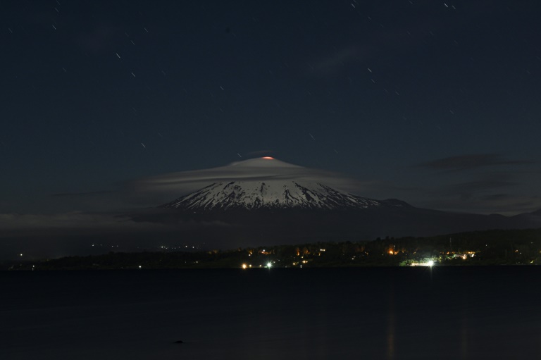 Le volcan Villarrica, l'un des plus actifs du Chili, met en garde les autorités – La science et l'avenir › 2 Le volcan Villarrica, l'un des plus actifs du Chili, met en garde les autorités – La science et l'avenir › - 1