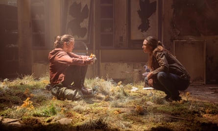 Les 35 émissions télévisées incontournables à attendre en 2023 1 Bella Ramsey et Anna Torv dans The Last of Us.