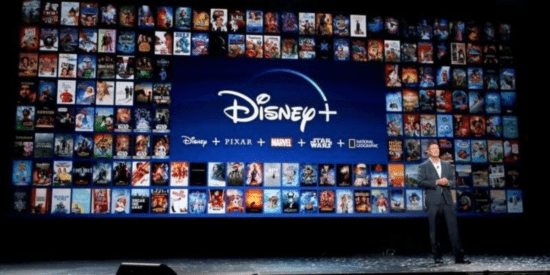 Les fans demandent un changement du nouveau niveau d'abonnement à Disney+. 5 Les responsables de Disney présentent Disney plus