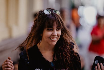 « Mon solde est à zéro » : les jeunes Européens racontent leur première expérience de l'inflation | les jeunes 1 Diana Peinado, assistante sociale à Madrid