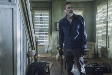 Negan reprend ses "mauvaises habitudes" dans The Walking Dead : Dead City - 5