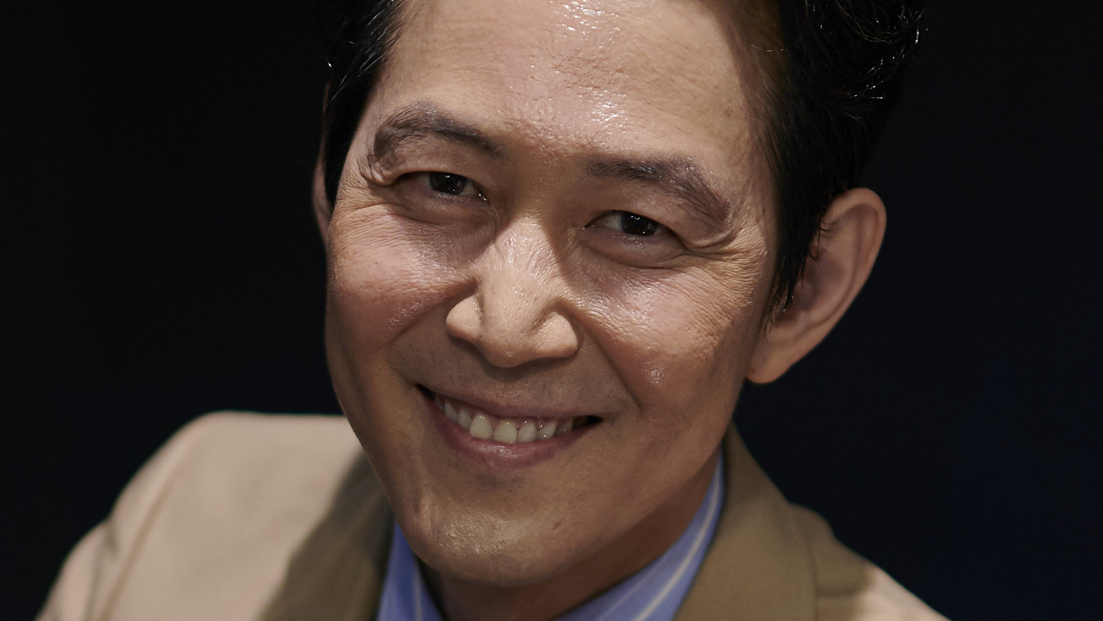 Pourquoi Squid Game La star Lee Jung-Jae a fait le saut dans le fauteuil du réalisateur pour Hunt - Exclusif 2 Pourquoi Squid Game La star Lee Jung-Jae a fait le saut dans le fauteuil du réalisateur pour Hunt - Exclusif - 1