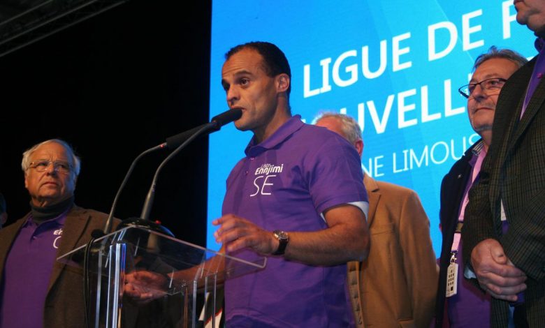 Said Annjimi, président de la Ligue régionale de football, est devenu accro au cannabis. › Actualités Geek 2 Said Annjimi, président de la Ligue régionale de football, est devenu accro au cannabis. › Actualités Geek - 1