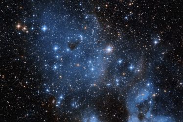 Le télescope spatial Hubble espionne de jeunes étoiles au milieu d'un gaz interstellaire incandescent - 20