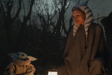 Une nouvelle rumeur concernant Ahsoka prétend que la série présentera plusieurs issues possibles de la vie d'Ahsoka, y compris le combat contre Dark Vador sur Mustafar au lieu d'Obi-Wan Kenobi. - 7