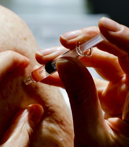 Une « triple épidémie » inédite à l'évolution incertaine, selon Santé publique France – Sciences et Avenir › 54 Une « triple épidémie » inédite à l'évolution incertaine, selon Santé publique France – Sciences et Avenir › - 53