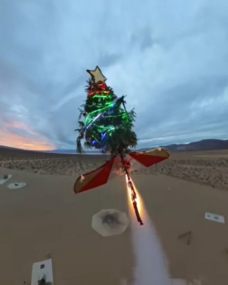 Regardez le lancement épique du sapin de Noël pour les fêtes par les créateurs du DIY "Rocket Tree" (vidéo) - 11