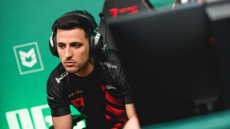 Bad News Eagles s'apprête à se séparer de l'entraîneur CS:GO au milieu des rumeurs d'un vainqueur majeur entrant 2 Bad News Eagles s'apprête à se séparer de l'entraîneur CS:GO au milieu des rumeurs d'un vainqueur majeur entrant - 1