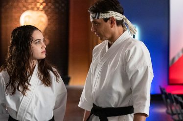 'Cobra Kai' Saison 6: Renouvelé à Netflix pour la saison finale - 36