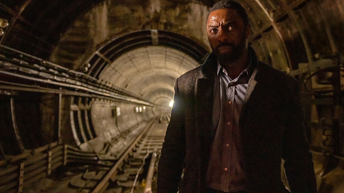 'Luther' Idris Elba Film Netflix: Tout ce que nous savons jusqu'à présent 2 'Luther' Idris Elba Film Netflix: Tout ce que nous savons jusqu'à présent - 1
