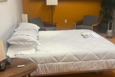 quand Elon Musk installe des lits… dans les bureaux de ses employés ! › Actualités Geek - 5