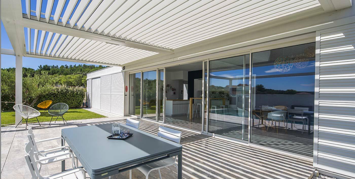 Les meilleurs artisans de Clamart pour vos projets de véranda et de pergola 2 Les meilleurs artisans de Clamart pour vos projets de véranda et de pergola - 1