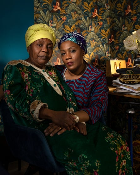 « Chaque jour, j'apprends » : l'identité franco-africaine en France – reportage photo | France 2 Gladys Kenfack