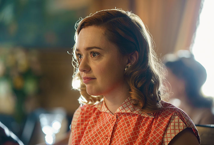 'Sex EducationLa star Aimee Lou Wood excelle dans la vie dans le film " Living " - Q&R 9 'Sex EducationLa star Aimee Lou Wood excelle dans la vie dans le film " Living " - Q&R - 8