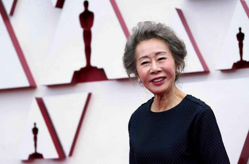 Youn Yuh Jung va se concentrer sur ses activités à Hollywood après avoir quitté Hook Entertainment 2 Youn Yuh Jung va se concentrer sur ses activités à Hollywood après avoir quitté Hook Entertainment - 1