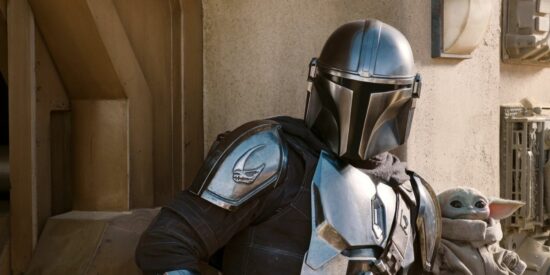 La star de "Mandalorian" cherche à faire le saut chez Marvel - "Je le veux". 5 Le Mandalorien (Pedro Pascal) et l'Enfant dans THE MANDALORIAN, saison 2, exclusivement sur Disney+. Crédit : Lucasfilm