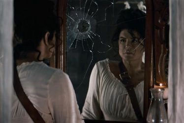 Le nouveau film de Gina Carano, produit par Ben Shapiro, est encore trop bizarre pour certains extrémistes de droite. - 5