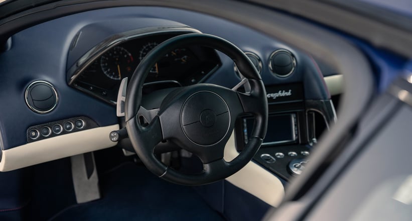 S'émerveiller devant la Lamborghini Murciélago la plus modeste du monde - 7